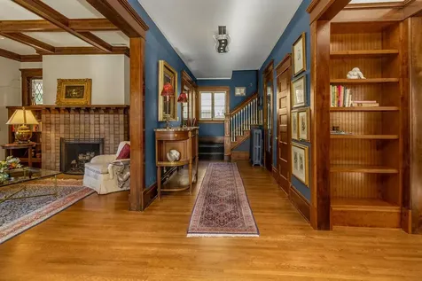 1825 Summit Avenue Saint Paul MN 55105