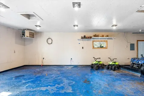 1054 County Road 6 NE Stanchfield MN 55080