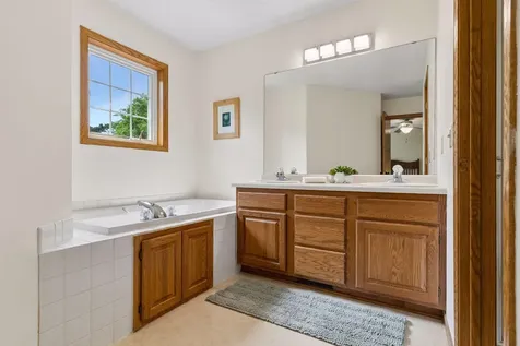 2178 Loyola Drive Woodbury MN 55125