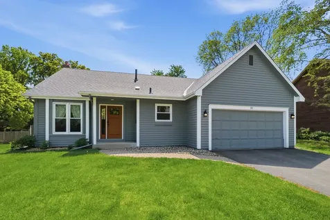 93 Castle Ridge Court Chanhassen MN 55317