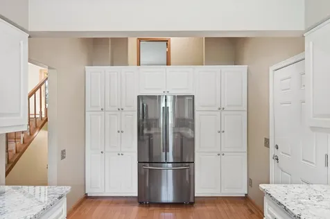 93 Castle Ridge Court Chanhassen MN 55317