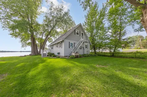 945 Reed Street N Waterville MN 56096