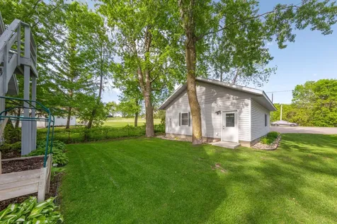 945 Reed Street N Waterville MN 56096