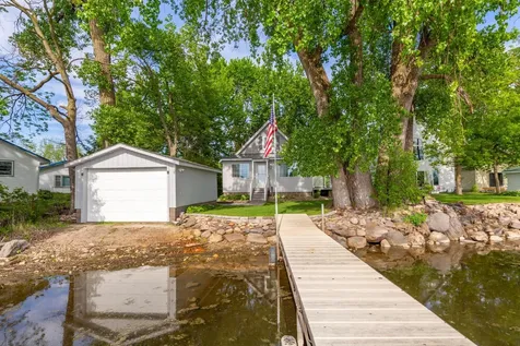 945 Reed Street N Waterville MN 56096