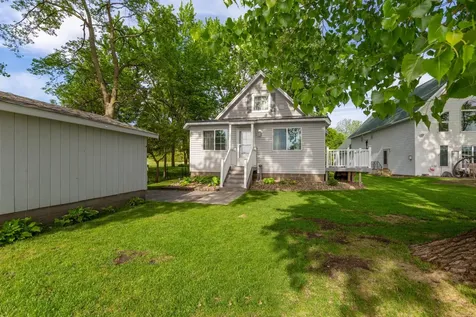 945 Reed Street N Waterville MN 56096