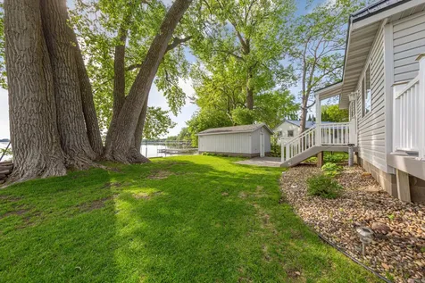 945 Reed Street N Waterville MN 56096