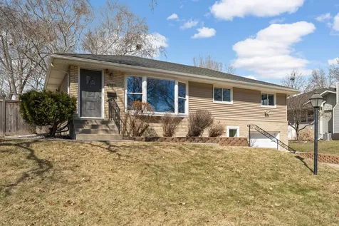 4757 Oregon Avenue N New Hope MN 55428