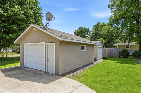 842 Xenia Avenue NW Elk River MN 55330