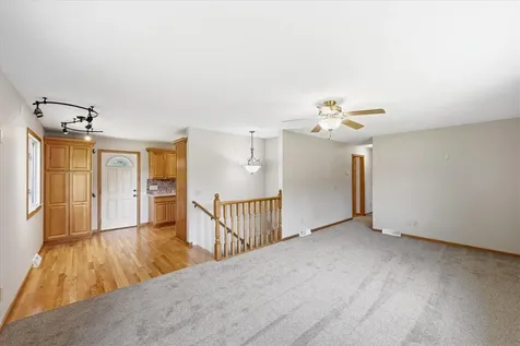 842 Xenia Avenue NW Elk River MN 55330