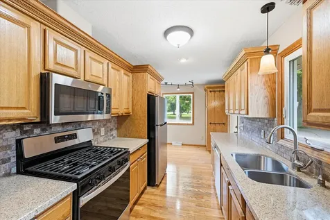842 Xenia Avenue NW Elk River MN 55330