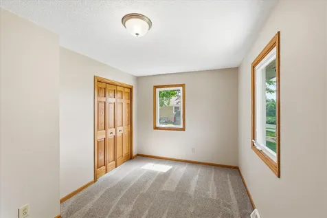 842 Xenia Avenue NW Elk River MN 55330