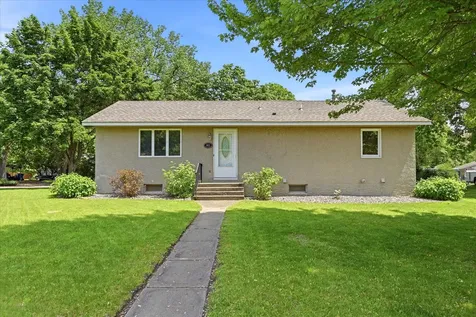 842 Xenia Avenue NW Elk River MN 55330