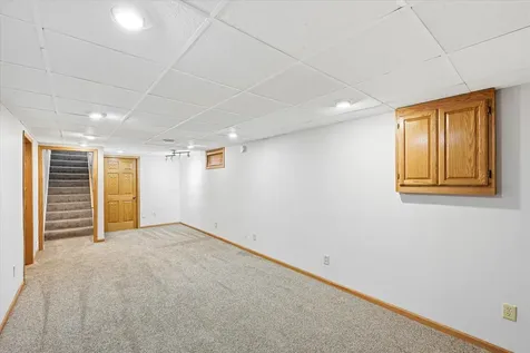 842 Xenia Avenue NW Elk River MN 55330