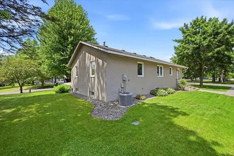 842 Xenia Avenue NW Elk River MN 55330