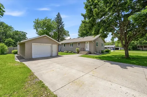 842 Xenia Avenue NW Elk River MN 55330