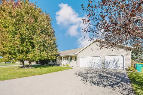 302 Fairway Drive Casselton ND 58012