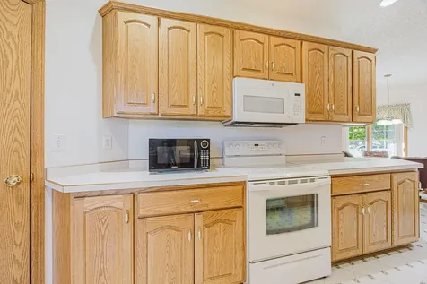 302 Fairway Drive Casselton ND 58012