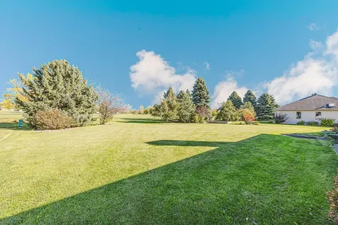 302 Fairway Drive Casselton ND 58012