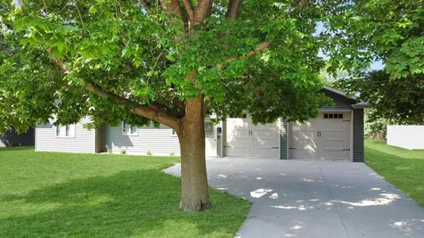 431 Elizabeth Avenue Lake Wilson MN 56151