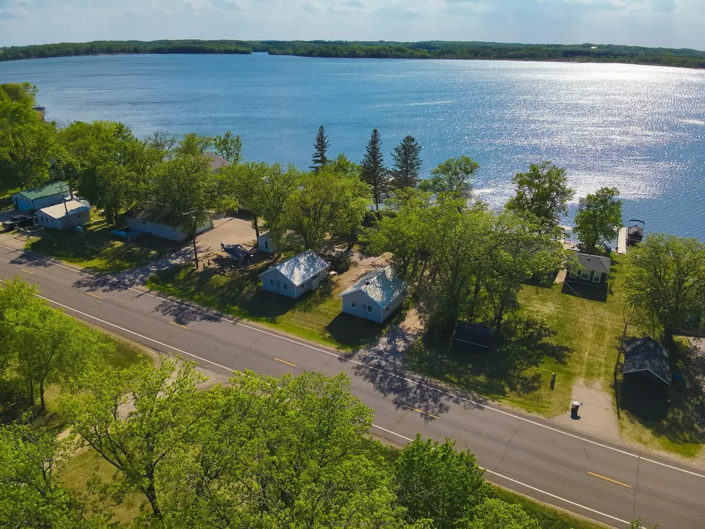27649 Unit 4 Co Highway 83 Battle Lake MN 56515