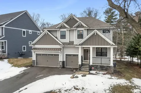 2251 Cleveland Avenue N Roseville MN 55113