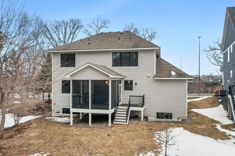 2251 Cleveland Avenue N Roseville MN 55113