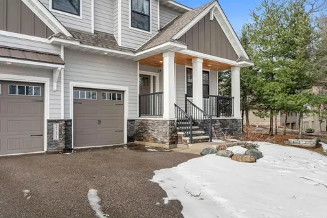 2251 Cleveland Avenue N Roseville MN 55113