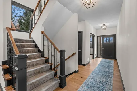 2251 Cleveland Avenue N Roseville MN 55113
