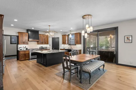 2251 Cleveland Avenue N Roseville MN 55113