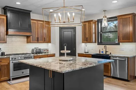 2251 Cleveland Avenue N Roseville MN 55113