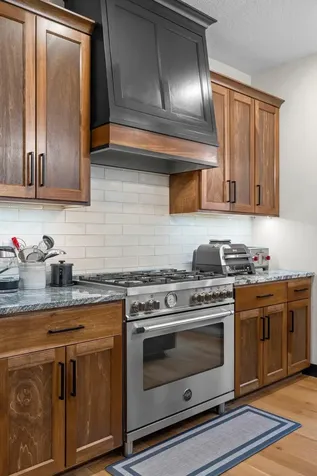 2251 Cleveland Avenue N Roseville MN 55113