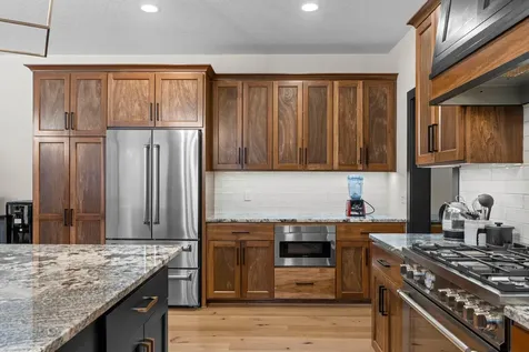 2251 Cleveland Avenue N Roseville MN 55113
