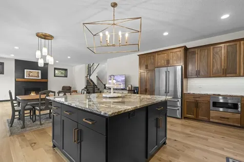 2251 Cleveland Avenue N Roseville MN 55113