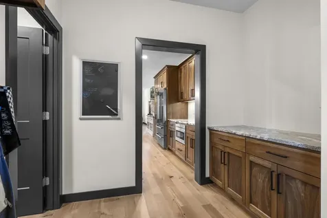 2251 Cleveland Avenue N Roseville MN 55113