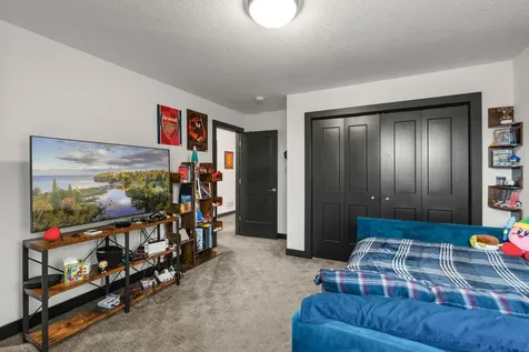 2251 Cleveland Avenue N Roseville MN 55113