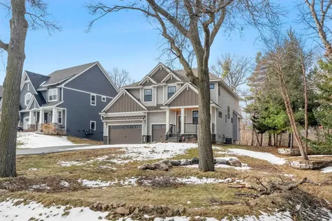 2251 Cleveland Avenue N Roseville MN 55113