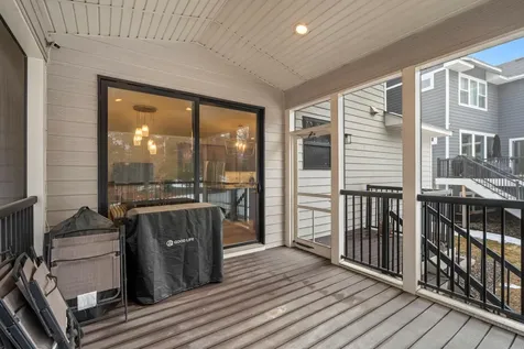 2251 Cleveland Avenue N Roseville MN 55113