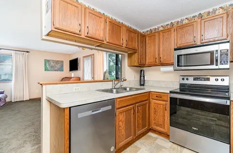 151 96th Lane NE Blaine MN 55434