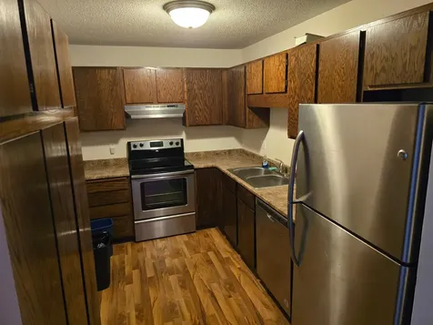 7600 157th Street W Apple Valley MN 55124