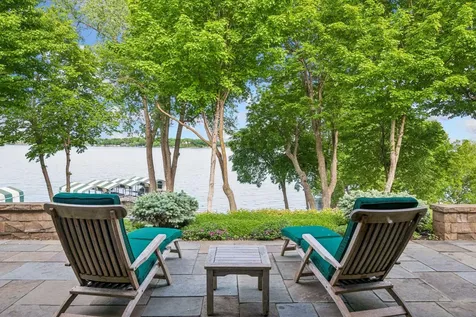 2948 Pelican Point Circle Mound MN 55364
