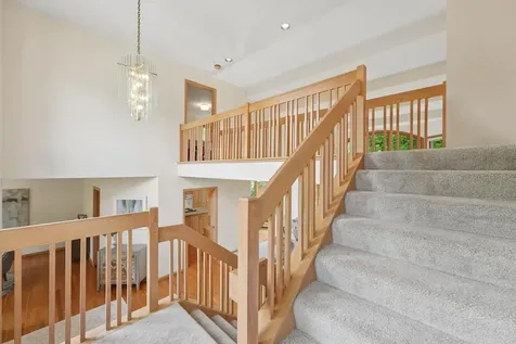 782 Evergreen Knolls Mendota Heights MN 55118