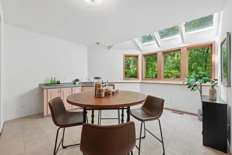 782 Evergreen Knolls Mendota Heights MN 55118