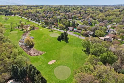 782 Evergreen Knolls Mendota Heights MN 55118