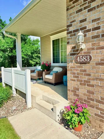 4583 Blaine Avenue Inver Grove Heights MN 55076