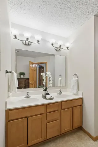 4583 Blaine Avenue Inver Grove Heights MN 55076