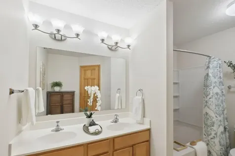 4583 Blaine Avenue Inver Grove Heights MN 55076