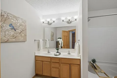 4583 Blaine Avenue Inver Grove Heights MN 55076