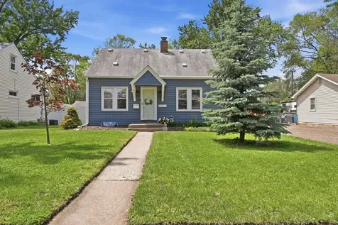 8352 Nicollet Avenue S Bloomington MN 55420