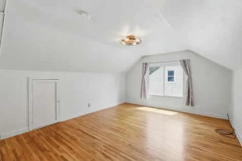 8352 Nicollet Avenue S Bloomington MN 55420