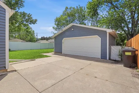 8352 Nicollet Avenue S Bloomington MN 55420